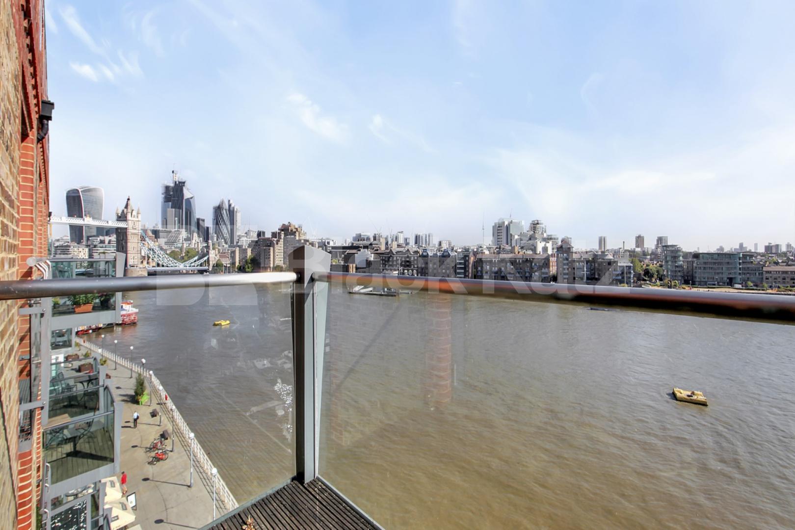 Over looking the banks of River Thames  Tea Trade Wharf, Shad Thames.